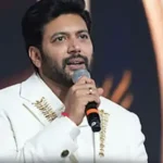 நடிகர் ரவி மோகன் விருது வழங்கும் விழாவில் உணர்ச்சிவசப்பட்டு பேசுகிறார்
