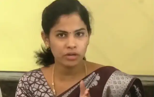 சென்னை மாநகராட்சி மேயர் பிரியா அம்மா உணவகங்கள் குறித்து பேட்டி அளிக்கிறார்