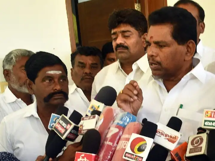 அமைச்சர் அனிதா ராதாகிருஷ்ணன் செய்தியாளர்களை சந்திக்கும் காட்சி