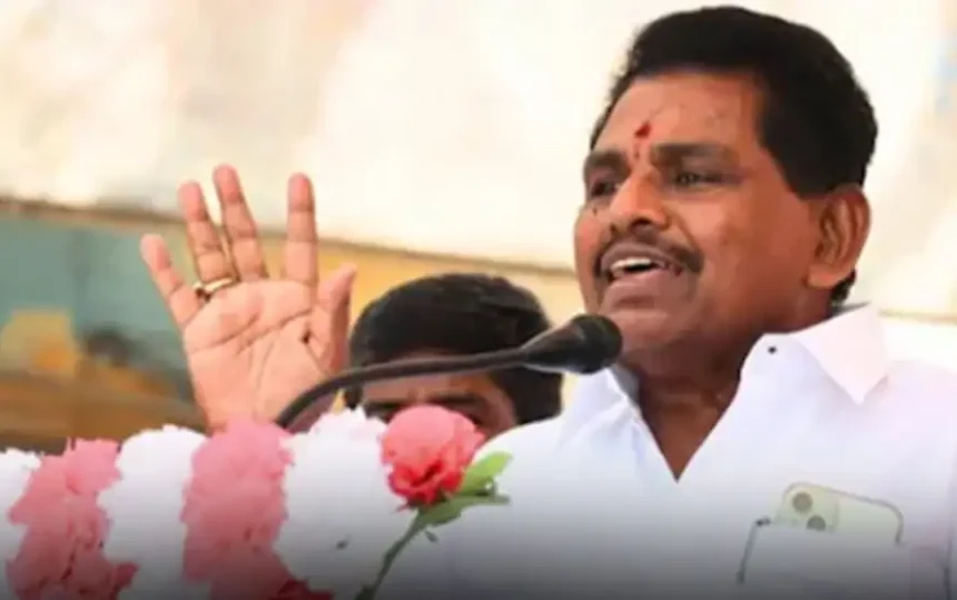 திமுக முன்னாள் அமைச்சர் அனிதா ராதாகிருஷ்ணன்