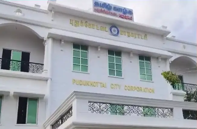 லஞ்ச ஒழிப்புத்துறை அதிகாரிகள் அரசு அலுவலகங்களில் சோதனை நடத்துதல்