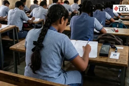 உச்ச நீதிமன்றத்தில் சி.பி.எஸ்.இ மும்மொழி கொள்கை வழக்கு விசாரணை