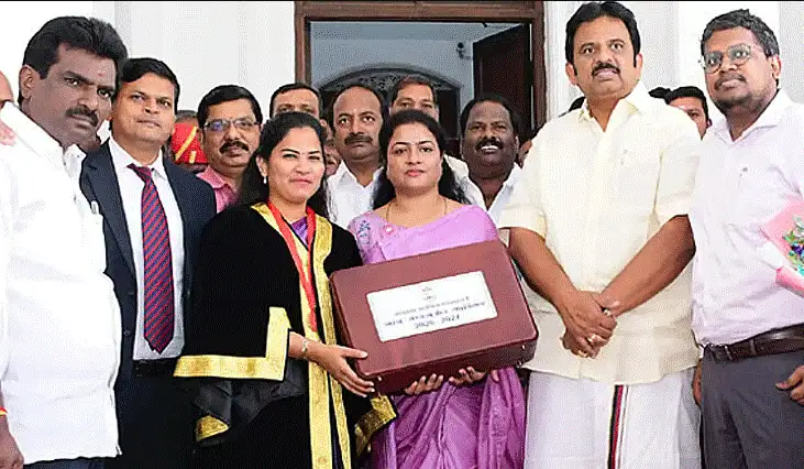 சென்னை மாநகராட்சி மேயர் பிரியா