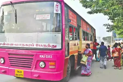 மாநகர போக்குவரத்து கழக பேருந்து