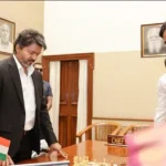 தமிழக முதலமைச்சர் விஜய் உலக சதுரங்க நாளையொட்டி வாழ்த்து தெரிவிக்கும் படம்