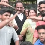 திமுக ஜென் z செயற்பாட்டாளர் சரண் ஜெயராமன் கைது ரத்து செய்யப்பட்டதை அடுத்து ஜூலி மற்றும் குழுவினர் போராட்டம்
