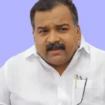 காங்கிரஸ் எம்.பி. மாணிக்கம் தாகூர் செய்தியாளர்களை சந்திக்கும் காட்சி
