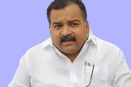 காங்கிரஸ் எம்.பி. மாணிக்கம் தாகூர் செய்தியாளர்களை சந்திக்கும் காட்சி