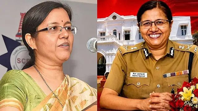 சென்னை தேனாம்பேட்டை மாநகராட்சி பள்ளியில் பாடம் நடத்தும் முன்னாள் டி.ஜி.பி. சீமா அகர்வால்