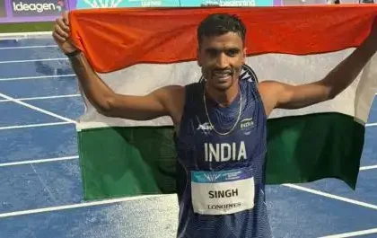 10,000 மீ ஓட்டப்பந்தயத்தில் வெள்ளிப் பதக்கம் வென்ற குல்வீர் சிங்