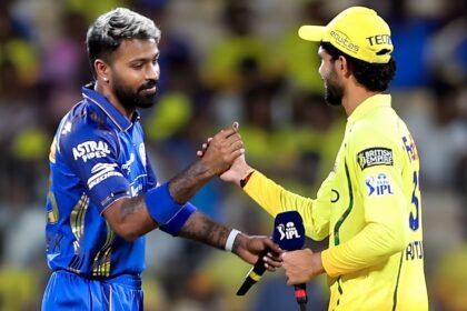 ஹர்திக் பாண்டியா கிரிக்கெட் விளையாடும் காட்சி