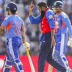 இந்திய கிரிக்கெட் அணி வீரர்கள் மைதானத்தில்