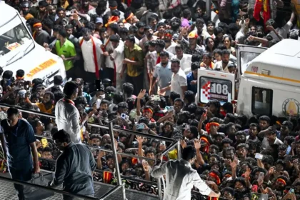 உச்ச நீதிமன்றத்தில் கரூர் சம்பவம் தொடர்பான வழக்கு விசாரணை