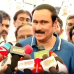 பாமக தலைவர் அன்புமணி ராமதாஸ் செய்தியாளர்களிடம் பேசுகிறார்