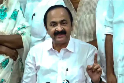 கேரள முதல்வர் பினராயி விஜயன் தமிழக அரசுக்கு கடிதம் எழுதுகிறார்