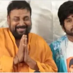 நடிகர் பாவா லட்சுமணன் லெஜண்ட் சரவணன் வழங்கிய உதவியைப் பெற்றுக்கொண்டு நன்றி தெரிவிக்கிறார்