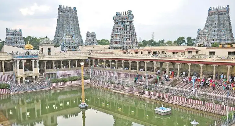 மதுரை மீனாட்சி அம்மன் கோயில்