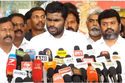 அண்ணாமலை செய்தியாளர் சந்திப்பில் பேசுகிறார்