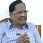 முன்னாள் அமைச்சர் துரைமுருகன் செய்தியாளர்களிடம் பேசுகிறார்