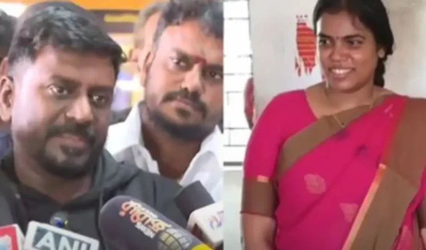 அமைச்சர் ராஜ்மோகன் செய்தியாளர்களிடம் விளக்கம் அளிக்கும் காட்சி