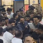 முன்னாள் முதலமைச்சர் மு.க.ஸ்டாலின் சென்னை விமான நிலையத்தில் செய்தியாளர்களை சந்திக்கிறார்
