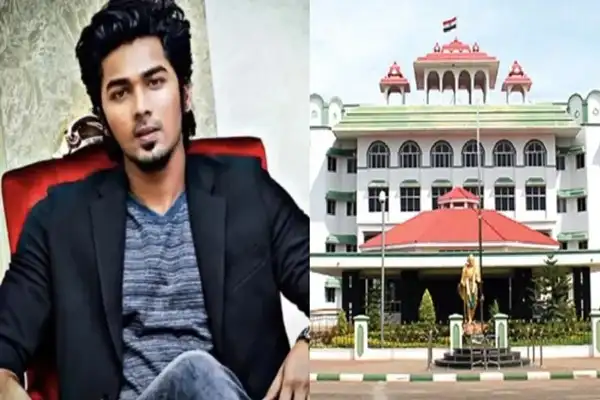 சென்னை உயர்நீதிமன்ற நீதிபதிகள் அமர்வு