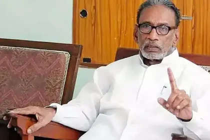 விடுதலைப்புலிகள் தலைவர் பிரபாகரன் உயிருடன் இருப்பதாக கூறும் பழ. நெடுமாறன்