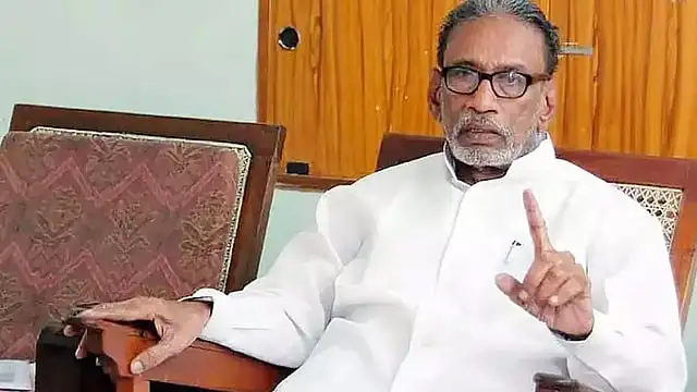 விடுதலைப்புலிகள் தலைவர் பிரபாகரன் உயிருடன் இருப்பதாக கூறும் பழ. நெடுமாறன்