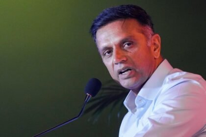 இந்திய கிரிக்கெட் ஜாம்பவான் ராகுல் டிராவிட்