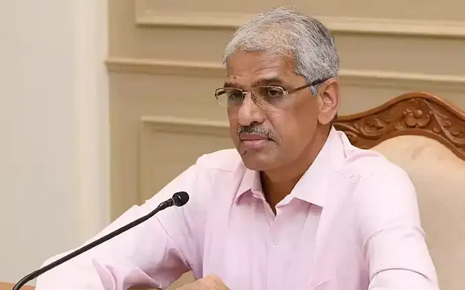 ரியல் எஸ்டேட் ஒழுங்குமுறை ஆணைய தலைவர் சிவ்தாஸ் மீனா