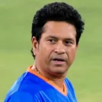 கிரிக்கெட் ஜாம்பவான் சச்சின் டெண்டுல்கர்