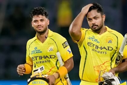 சஞ்சு சாம்சன் பேட்டிங் செய்யும் புகைப்படம்