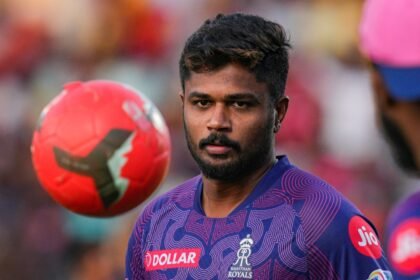 சஞ்சு சாம்சன் சென்னை சூப்பர் கிங்ஸ் ஜெர்சி அணிந்து பேசுகிறார்