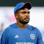 சஞ்சு சாம்சன் இந்திய கிரிக்கெட் அணியில் விளையாடும் புகைப்படம்
