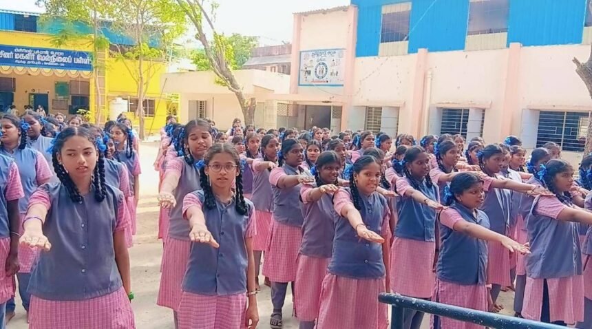 தமிழக பள்ளிக் கல்வித் துறையின் சாதனைகள் குறித்த மத்திய அரசின் அறிக்கை