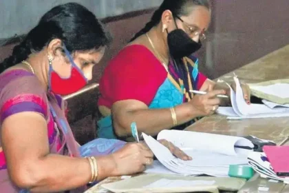 ஆசிரியர் தகுதித் தேர்வு எழுதும் தேர்வர்கள்