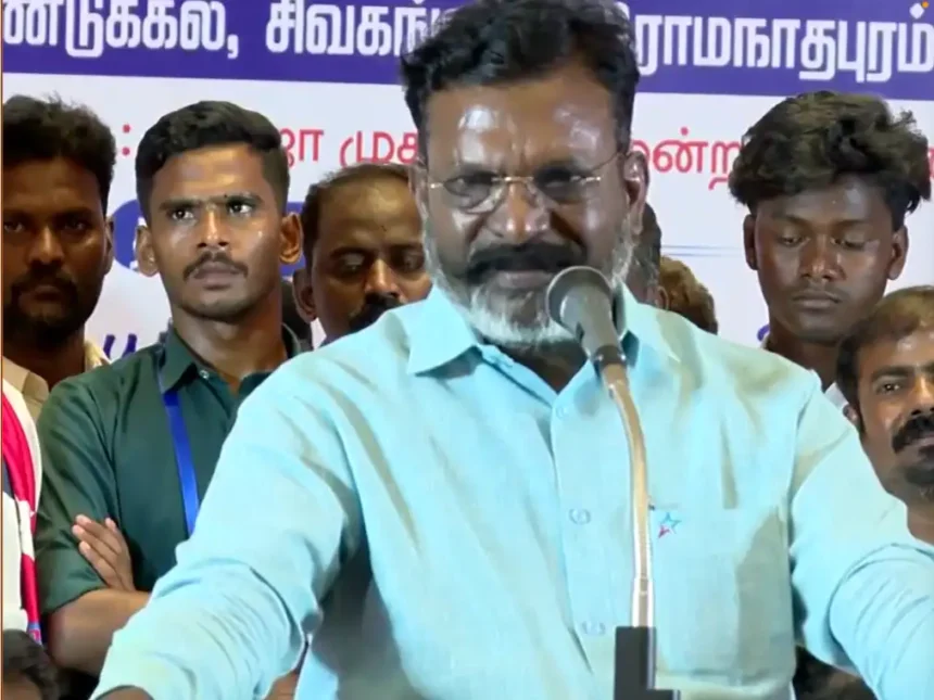 விடுதலைச் சிறுத்தைகள் கட்சித் தலைவர் தொல். திருமாவளவன் உரை நிகழ்த்துகிறார்