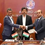 தமிழக முதல்வர் விஜய் முன்னிலையில் ஹிட்டாச்சி நிறுவனத்துடன் ஒப்பந்தம் கையெழுத்தாகும் காட்சி