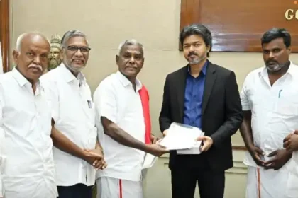 சிபிஎம் மாநில செயலாளர் பெ. சண்முகம் செய்தியாளர்களிடம் பேசுகிறார்