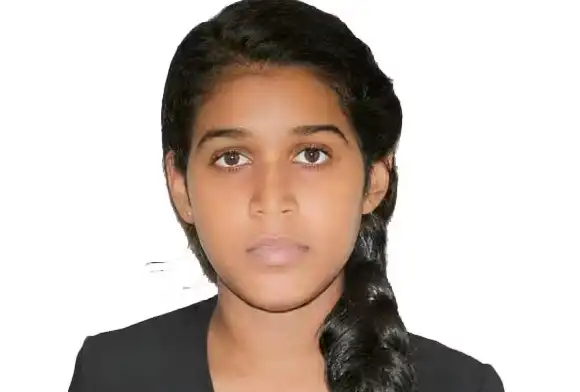 உஸ்பெகிஸ்தானில் கொலை செய்யப்பட்ட கேரள மருத்துவ மாணவி சவரியா பசந்த்