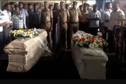 வியட்நாமில் படகு விபத்தில் உயிரிழந்த தமிழர்களின் உடல்களைக் கொண்டுவரும் விமானம்