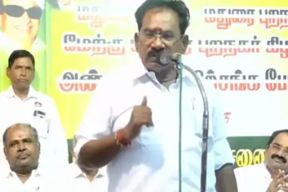 முன்னாள் அமைச்சர் செல்லூர் ராஜு அதிமுக கூட்டத்தில் உரையாற்றுகிறார்