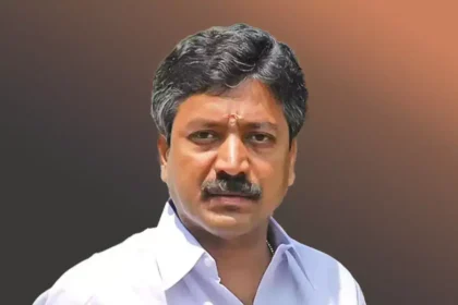 அதிமுக பொதுச்செயலாளர் எடப்பாடி பழனிசாமி