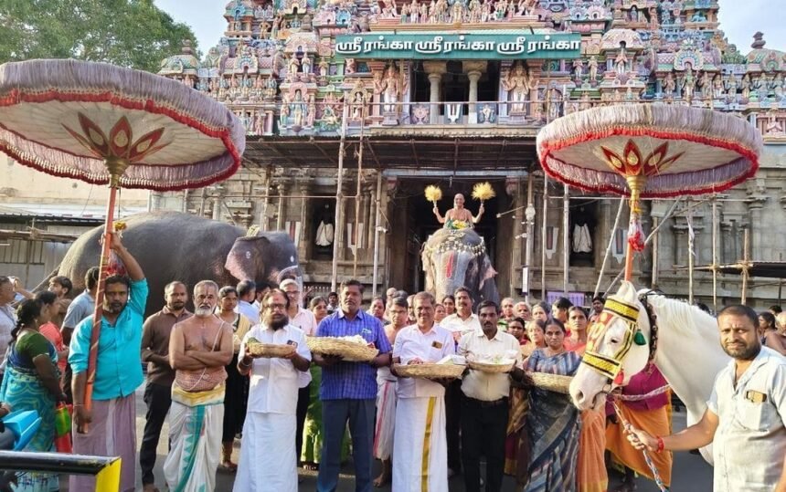 ஸ்ரீவில்லிபுத்தூர் ஆண்டாள் கோவிலில் ஆடிப்பூர திருவிழா சிறப்பு அலங்காரத்தில் ஆண்டாள்