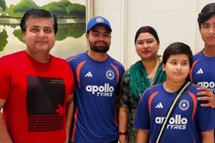 முன்னாள் இந்திய கிரிக்கெட் வீரர் அஜின்கியா ரஹானே