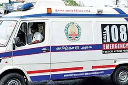 தேசிய நெடுஞ்சாலை ஆணையத்தின் உத்தரவு குறித்த அறிவிப்பு பலகை