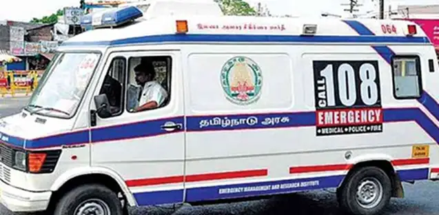 தேசிய நெடுஞ்சாலை ஆணையத்தின் உத்தரவு குறித்த அறிவிப்பு பலகை