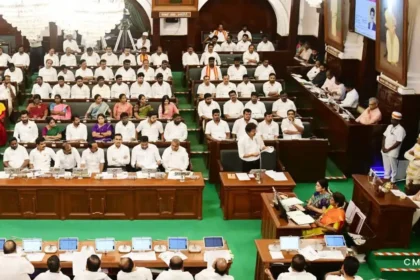 சட்டமன்றத்தில் கேள்வி எழுப்பும் திமுக உறுப்பினர் ஆஸ்டின்