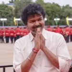 தமிழக முதல்வர் விஜய் புதிய ஐகோர்ட் நீதிபதிகளுக்கு வாழ்த்து தெரிவிக்கும் படம்