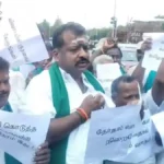 சென்னை தலைமைச் செயலகம் முன்பு சாலை மறியல் போராட்டத்தில் ஈடுபட்ட டெல்டா விவசாயிகள்